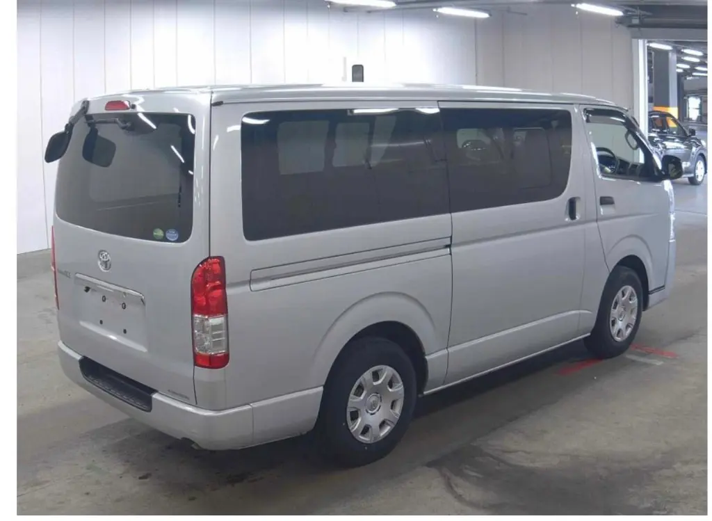 Hiace 2020 GL (HS DA) Silver TRH200-5043618 (3).webp
